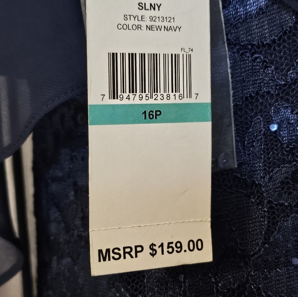 π£Ladies SNLY Chiffon-Overlay Maxi Navy Lace Evening Dress Size 16P π NWTags π - Picture 8 of 8